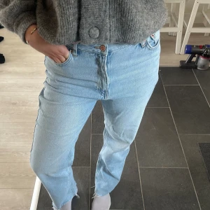 Blå jeans NA-KD - Blå jeans från NA-KD❣️