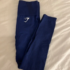 Träningstights  - Träningstights från gymshark i storlek xs, fint skick.