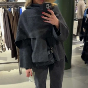 Kappa - Super fin kappa med inbyggd halsduk ❤️