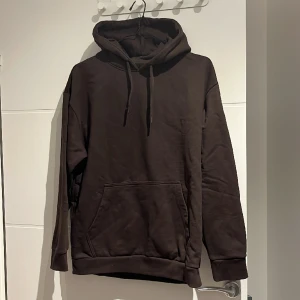 Hoodie / Luvtröja  - Hoodie från Lager 157, strl S men är som en M. 