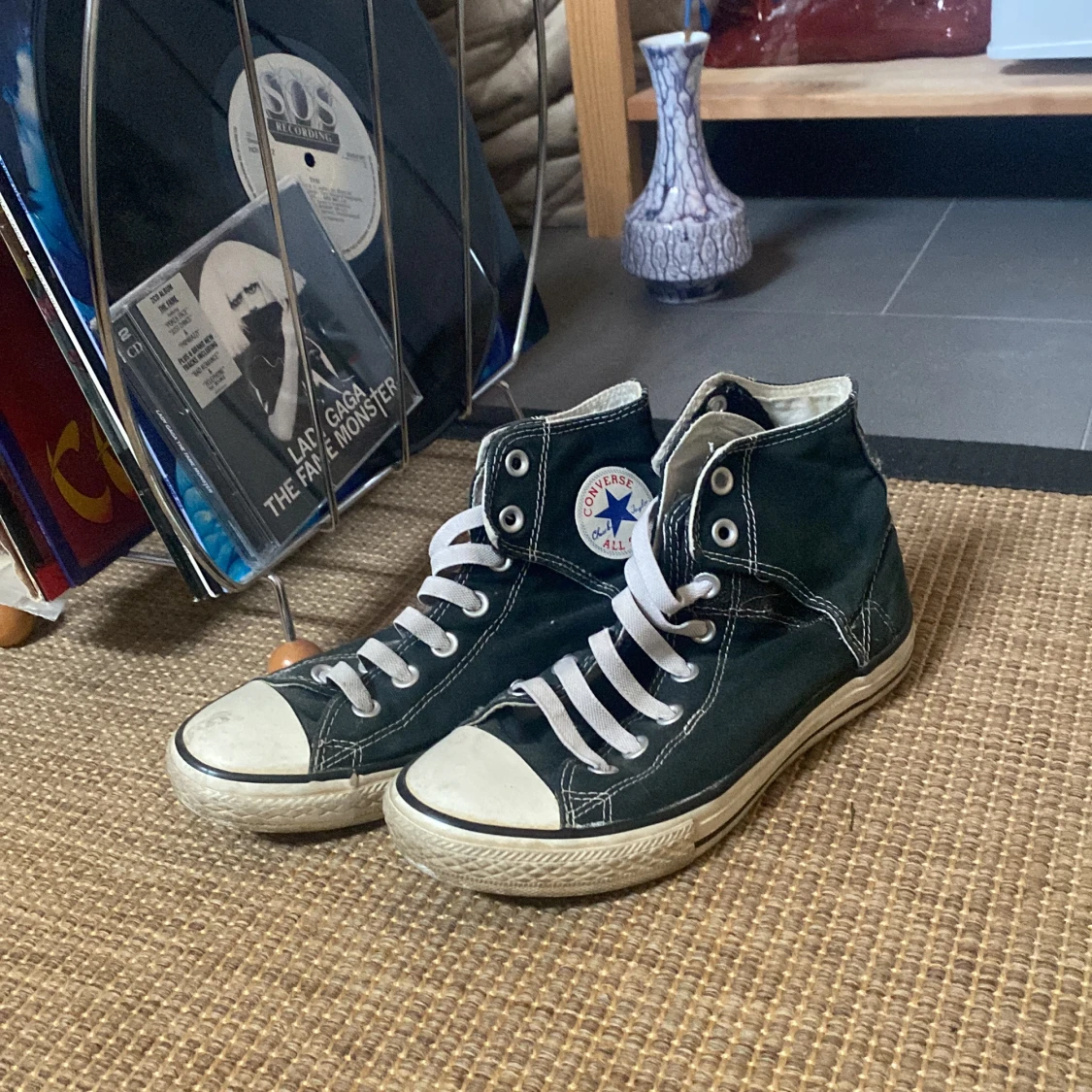 Mörkblå converse 