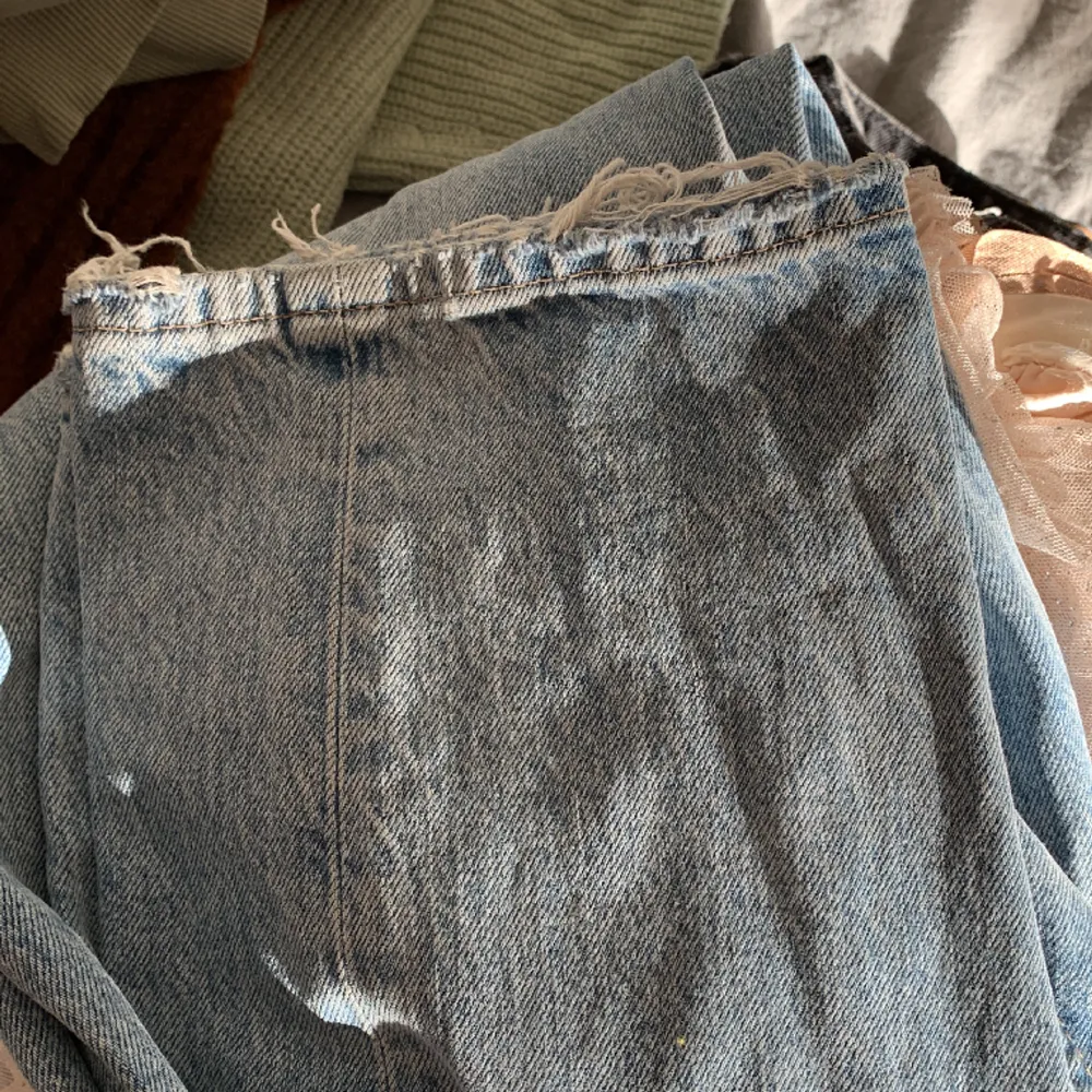 Ljusblå jeans från Gina i storlek 32 från Gina . Jeans & Byxor.