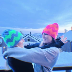 Getfunky.uf på insta! - Man har aldrig tråkigt i dessa mössor! Vill du bidra till samhällsnytta? Kolla in på vår insta! Xoxo Get funky