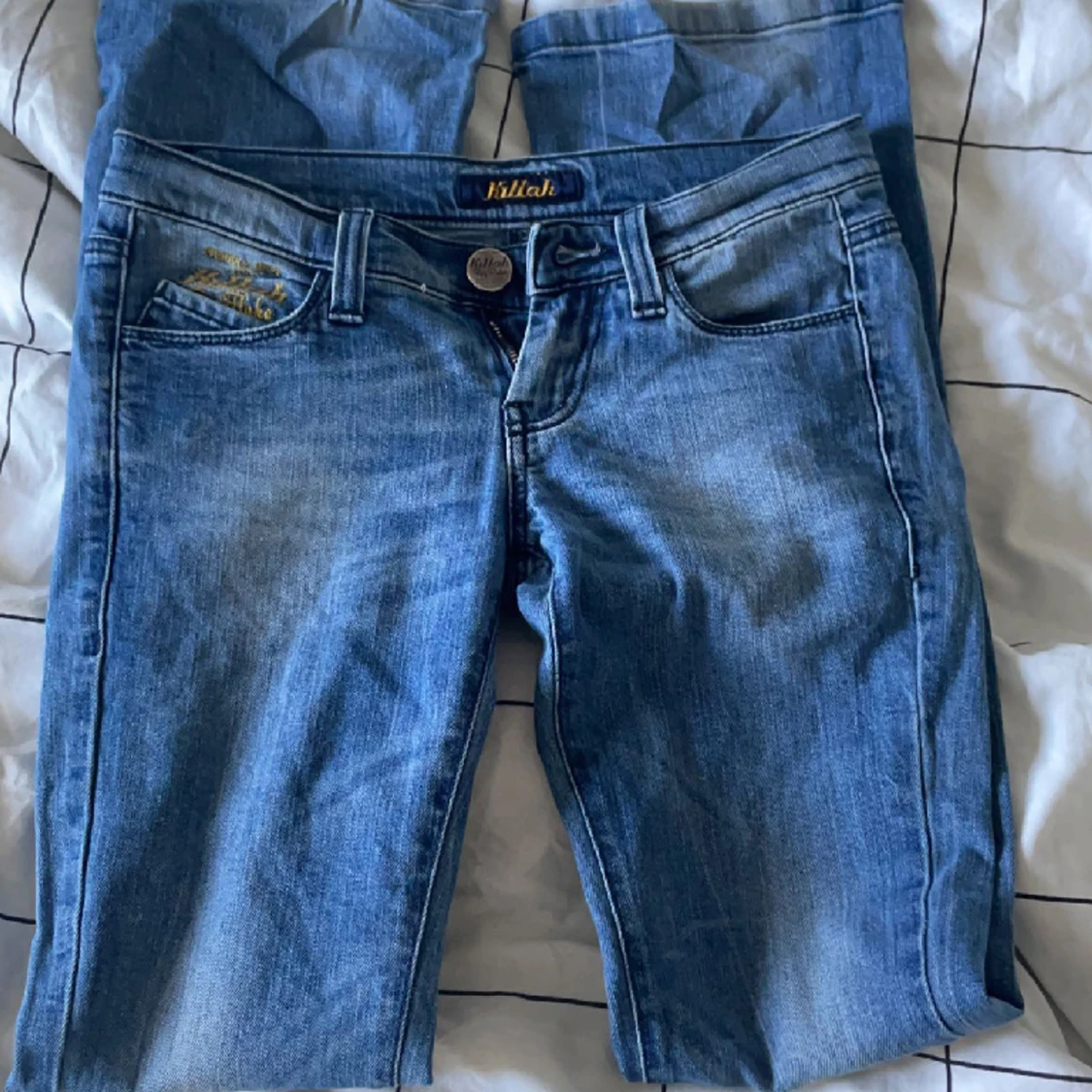 Jättesnygga low waist jeans - 90