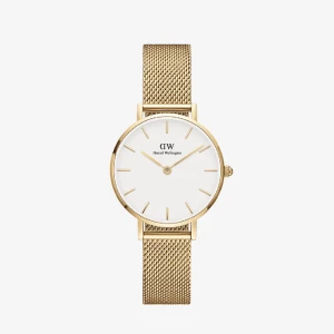 Guld klocka  - Säljer min Daniel Wellington klocka då jag inte använder den. Den är i nyskick. 