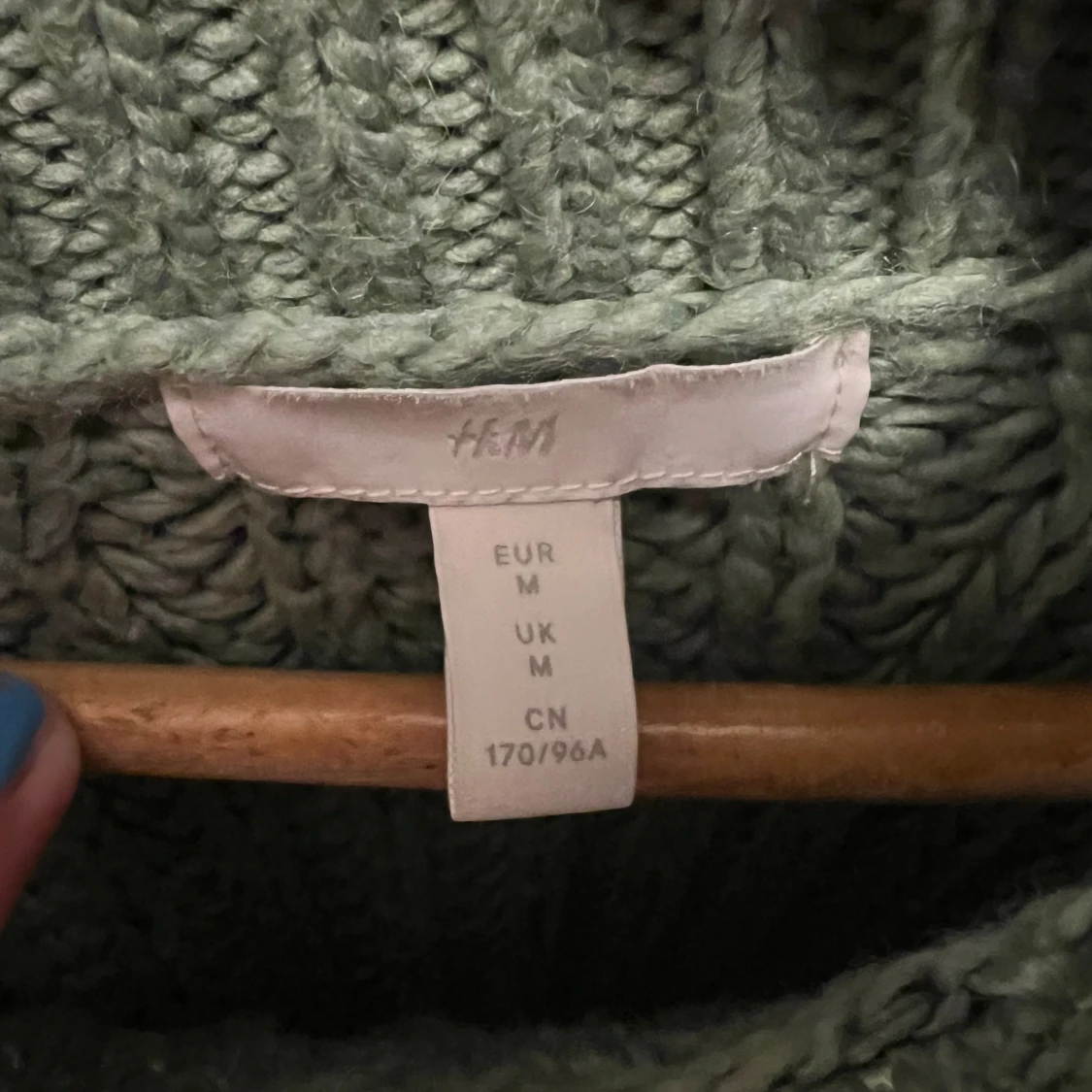 Grön stickad tröja - 91