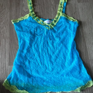 Linne - Köparen står för frakten. Köpt är köpt