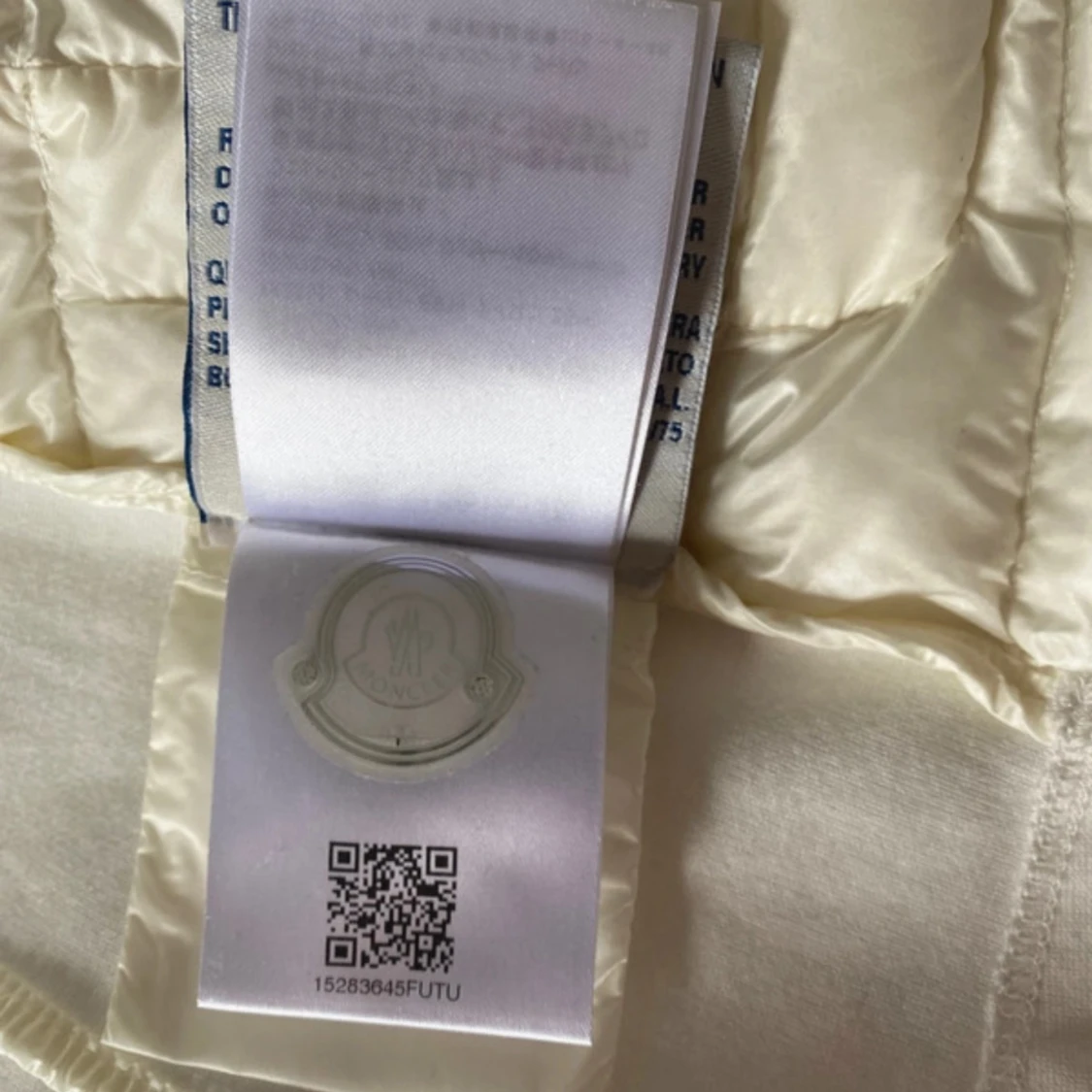 moncler cardigan! - 92