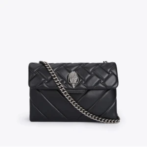 Kurt Geiger väska - Säljer nu min älskade Kurt Geiger Kensington väska i storlek medium. Skriv för privata bilder🩷🩷 Box och alla tillbehör medföljer!