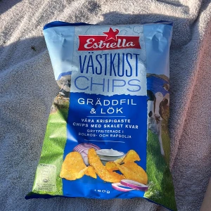 Goda chips - Helt ny och oöppnad, har tyvärr inte kvittot men köpt på en svensk butik i Bali och. Väldigt rare och enligt mig ledgendary. Gräddfil och lök mums.