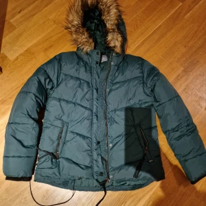 Jacka - Mycket bra skick