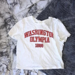  T-shirt  - Använd en gång 