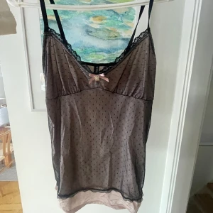 nattlinne - jättefint nattlinne!! använd gärna köp nu