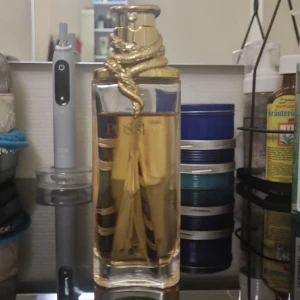 Parfym  - Säljer parfym Possess använd kvar 80% från Oriflame 