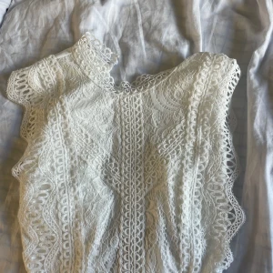 Blus  - Sommar blus som aldrig använts 