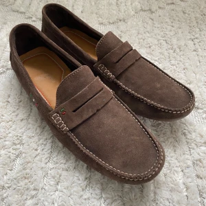 Pantofola d’Oro Loafers - Säljer dessa Pantofola d’Oro loafers för 799 | Skick: 9/10 | Nypris: 2199 