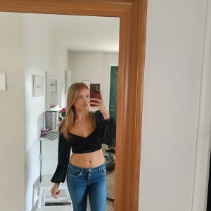 Fest blus - Svart nyårs topp