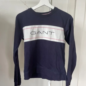 Fin gant tröja - Tveka inte på att höra av er för mer information💕