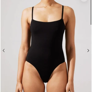 CDLP - Svart Body - Svart Body från CDLP. Endast öppnad, inte använd. 