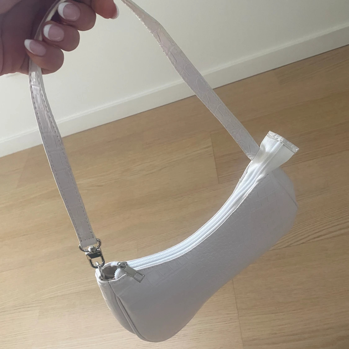 vit väska🤍 - 90