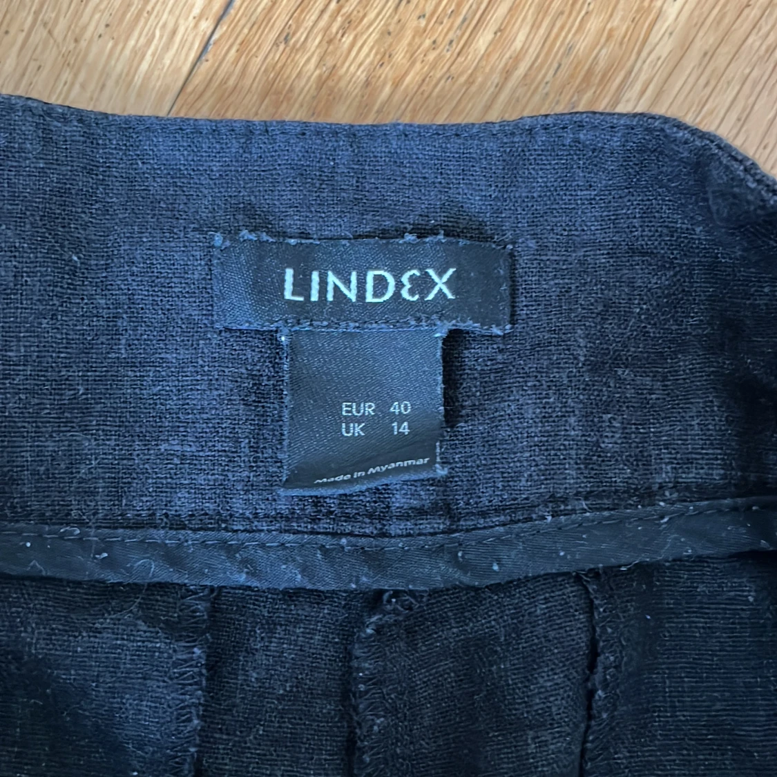 Linneshorts svarta - 91