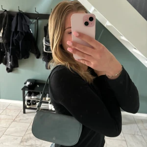 Beck Söndergaard väska  - Säljer denna väska från Beck Söndergaard då jag inte använder den, inga defekter.