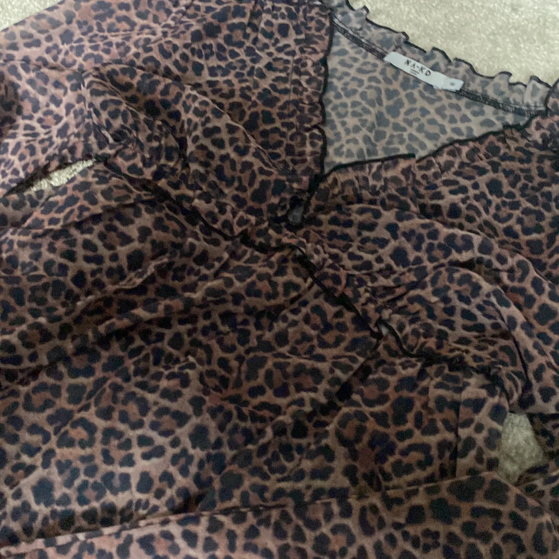 Leopard blus  - 90
