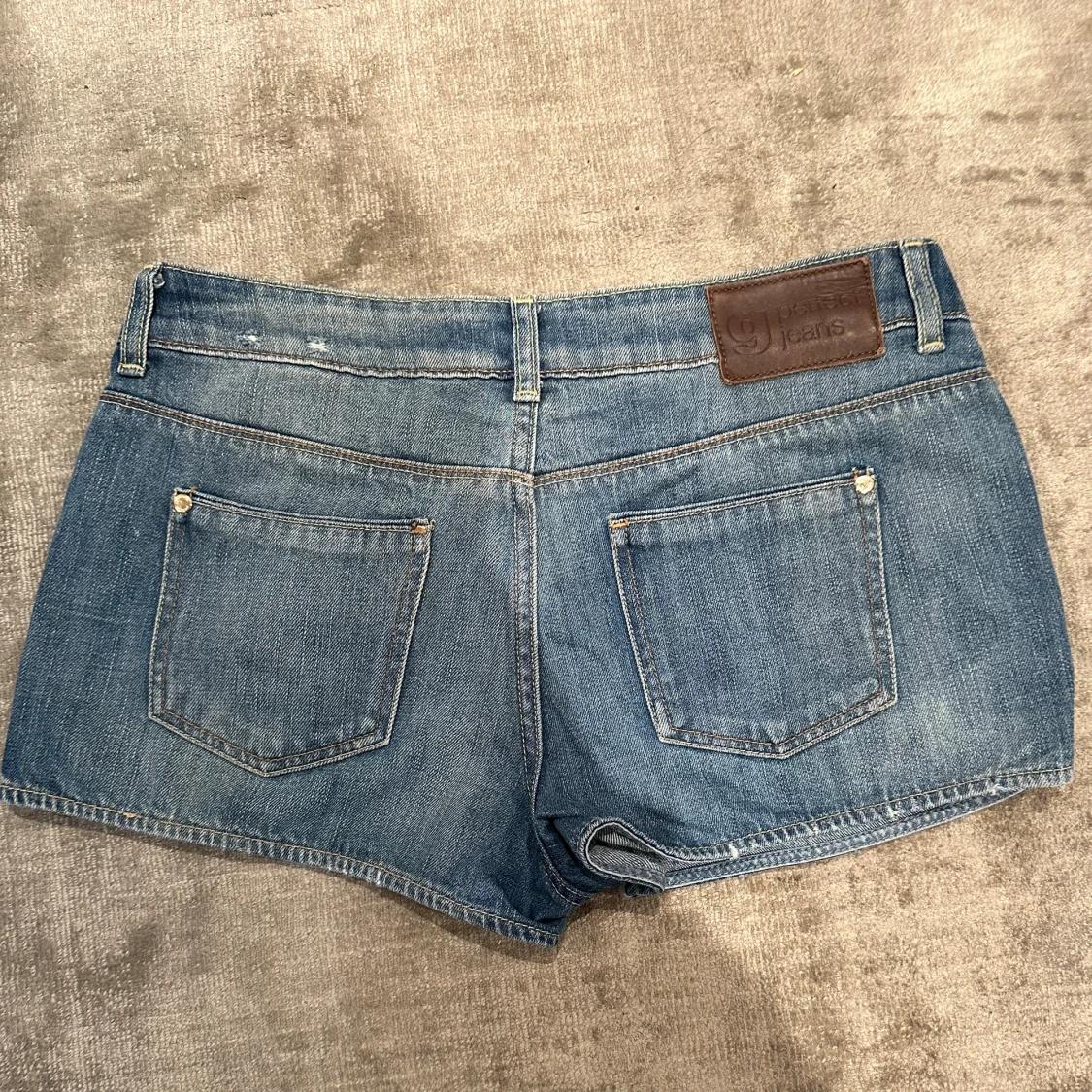 Lowwaist shorts - 92