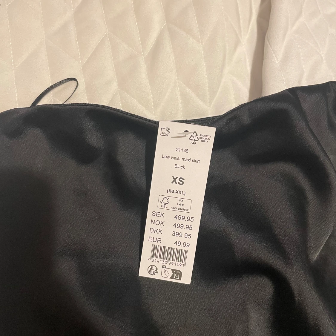 Lågmidjad maxikjol  - 92