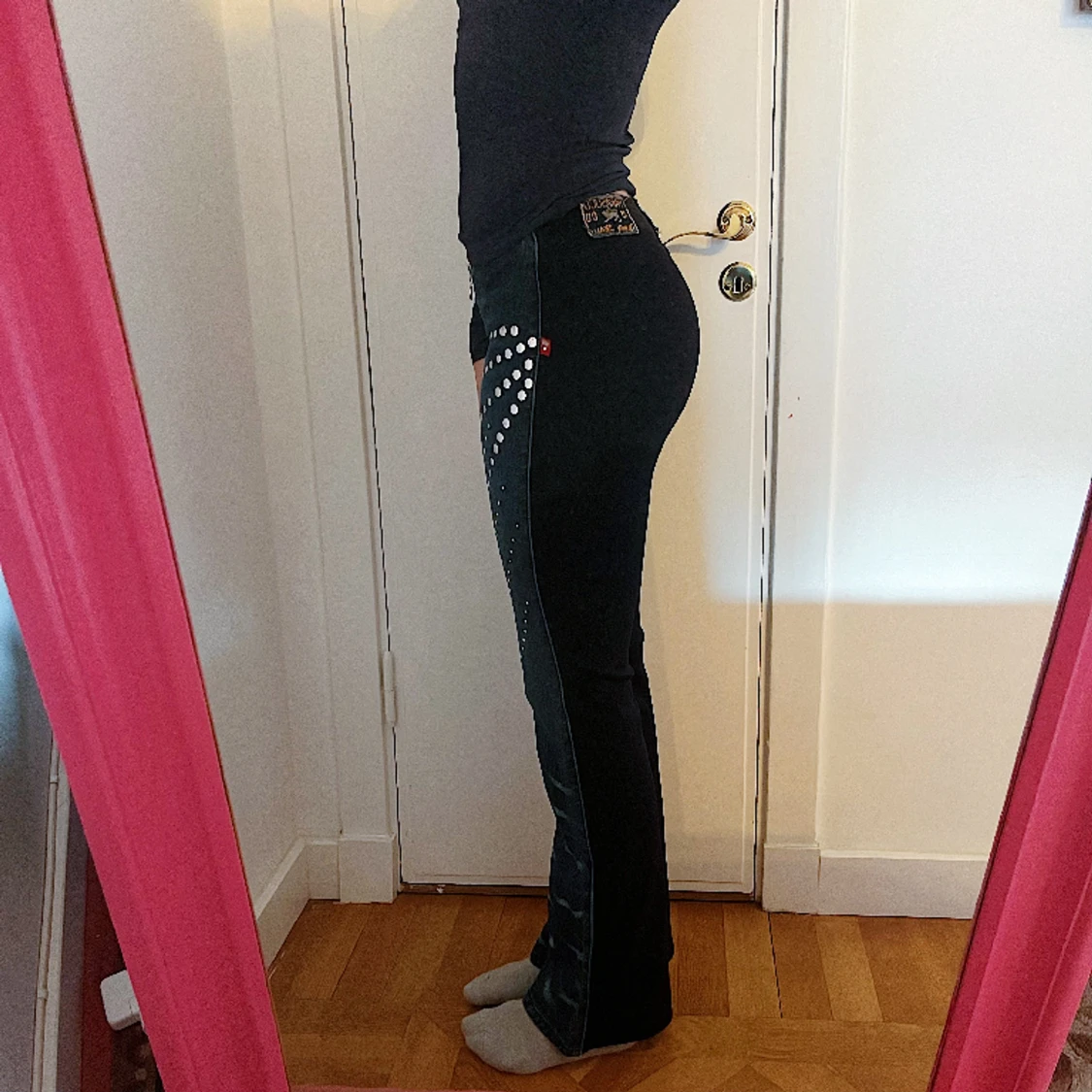 Lågmidjade jeans med strass - 91