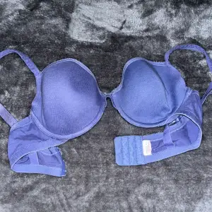 75C/D  Blå bh Esmara lingerie 