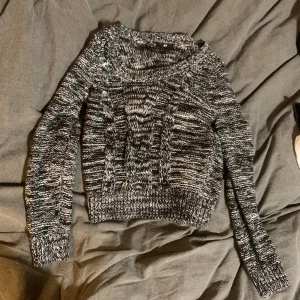 Stickad tröja  - Stickad tröja från hm 