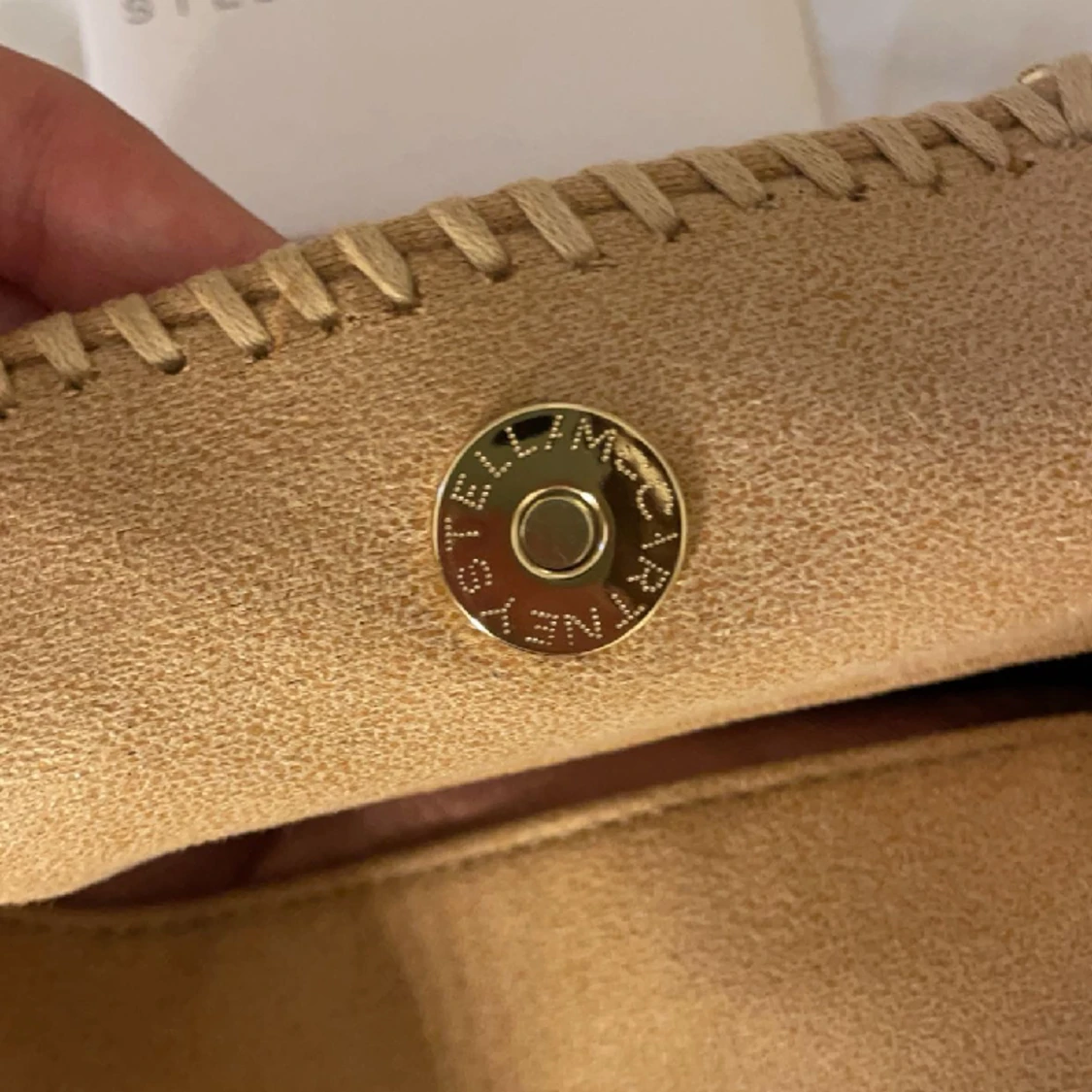 Stella McCartney väska tiny guldkedja  - 90