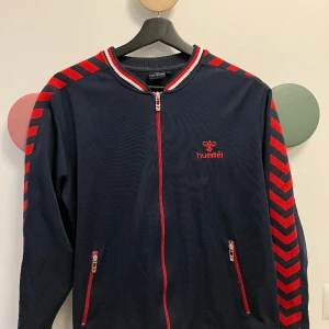 Hummeltröja med dragkedja  - Hummeltröja med dragkedja 