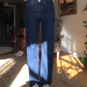 Straight Mörkblå jeans - Mörkblå jeans💙