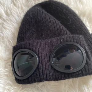 cp company - Skick 8/10 kom inte till användning riktigt stilig. Kopia