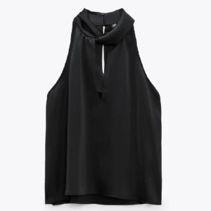 Zara blus - Svart zara blus, jättefin till fest💕 passar xs-m. Nyskick.