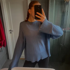 LXA tröja - En super fin blå stickad tröja från LXA 💙