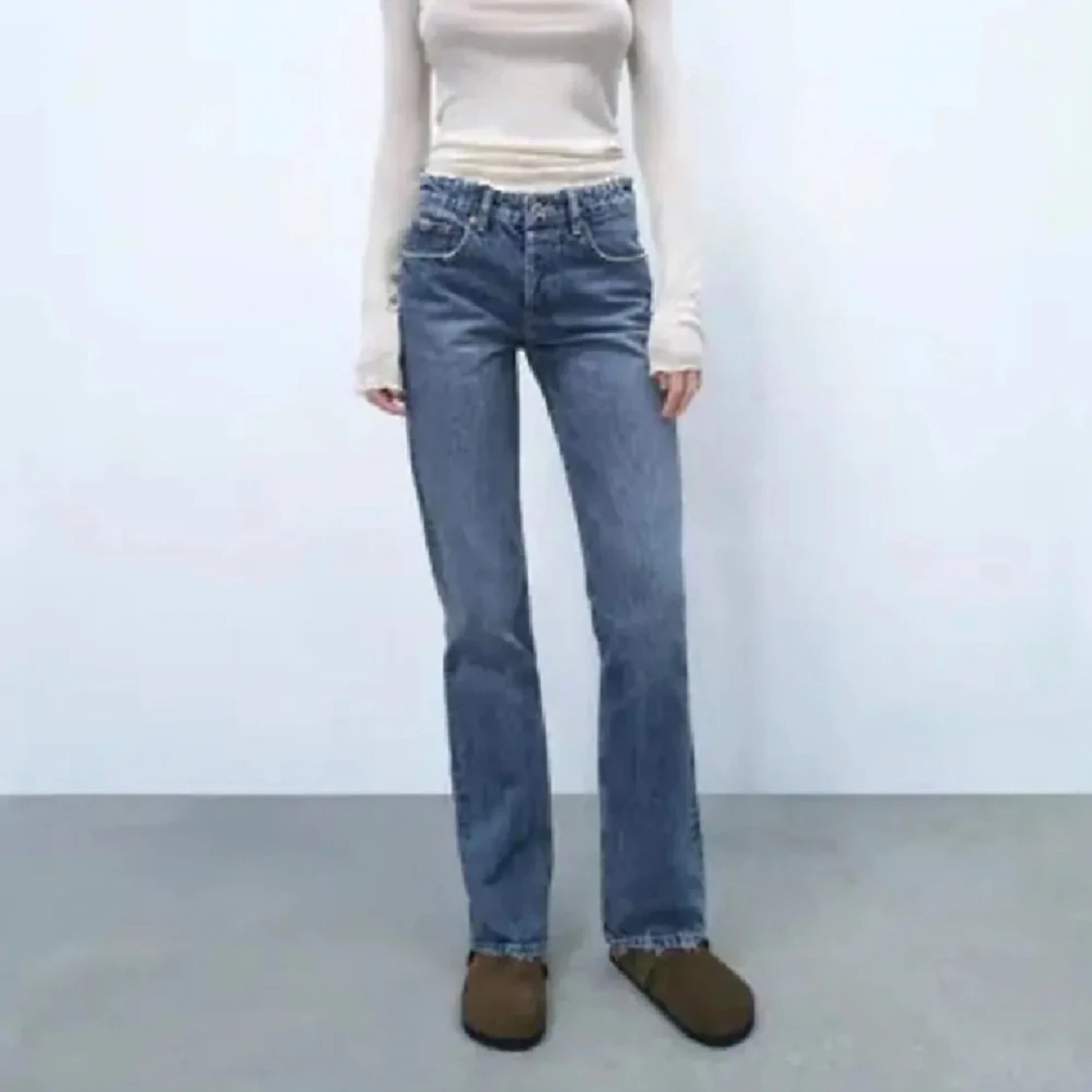 Zara mid rise jeans