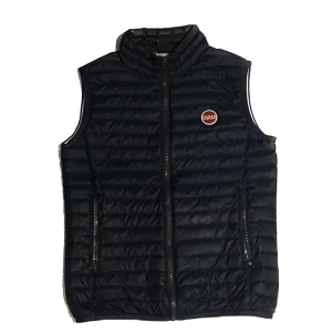 Colmar Väst - Märke: Colmar | Stil: Grisch | Storlek: 154/S | Skick: 9/10