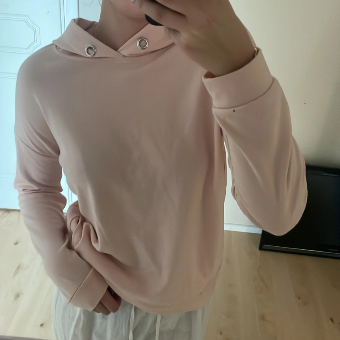 Ljusrosa hoddie - 91