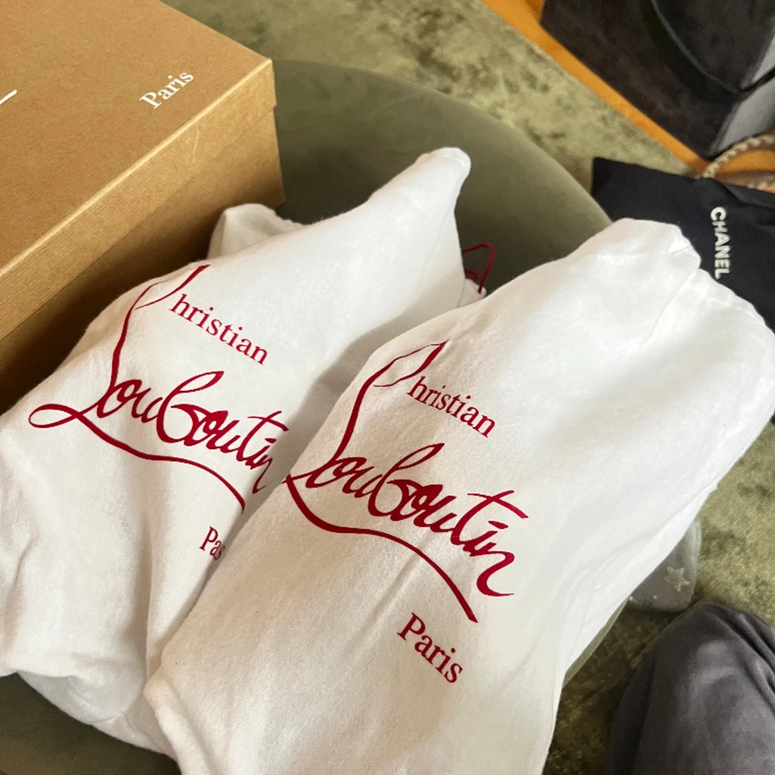 Christian Louboutin - 91