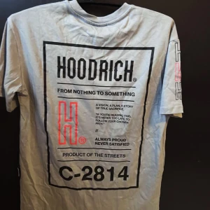 Hoodrich tröja  - Helt ny äkta hoodrich tröja. Äkta