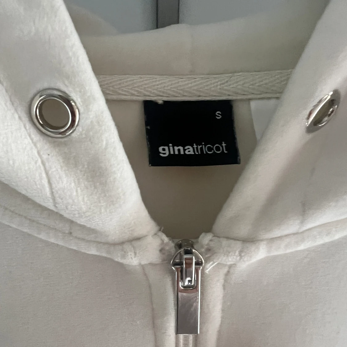 Söt kofta i velour  - 90