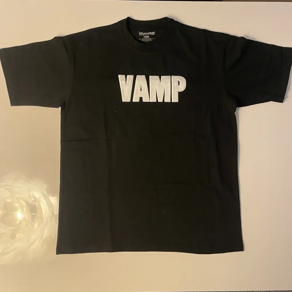 Playboi Carti 'VAMP’ WLR Narcissist TOUR Tee Size Large Condition 10/10 . T-shirts.