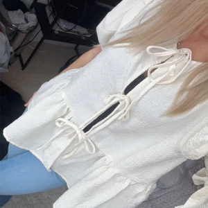 Topp - Jättesöt topp/blus!!! Oanvänd🩷