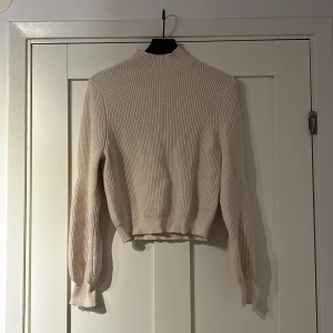 Tröja - Stickad tröja från zara