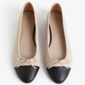 Ballerinaskor - Aldrig använda, säljer då jag köpte två par:)