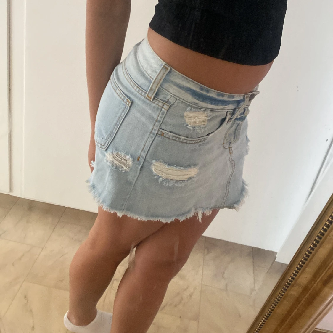 Lågmidjad jeanskjol  - 91