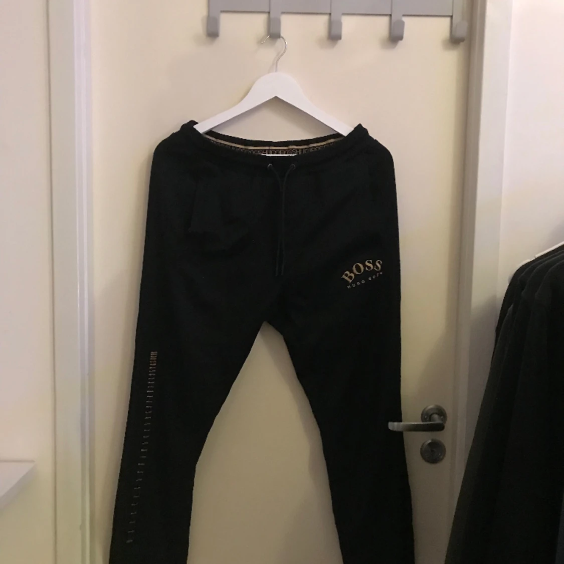 Hugo Boss mjukisbyxor 